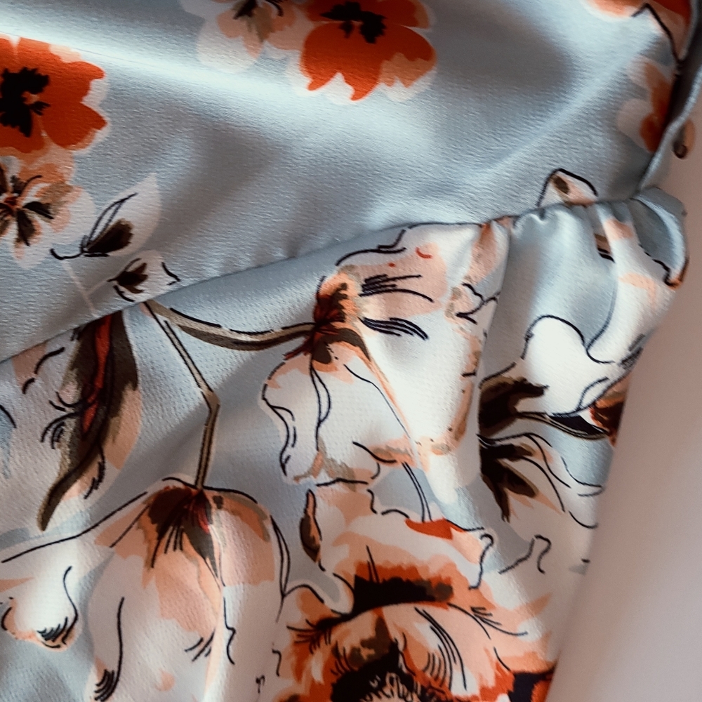 Unique Spring Blouse - Picture 5 of 8